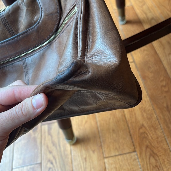 Hobo Leather Crossbody Bag - Picture 10 of 15